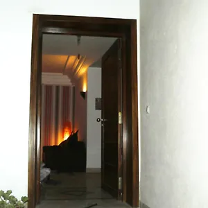 Happy House Ennasr Apartment